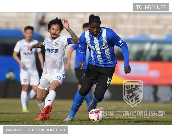 武汉三镇快速压制迫使对手持续后撤