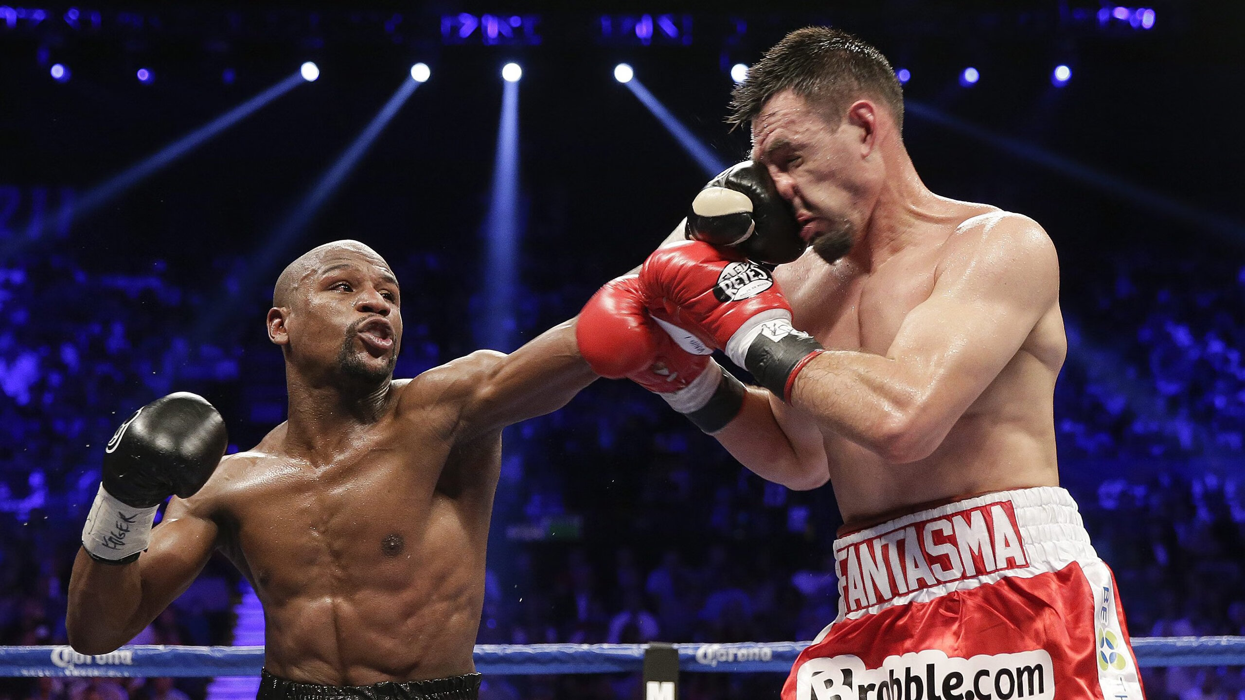 俱乐部优化训练营食谱 引入营养师定制菜单,俱乐部训练室